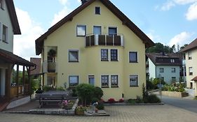 Gaestezimmer Klein